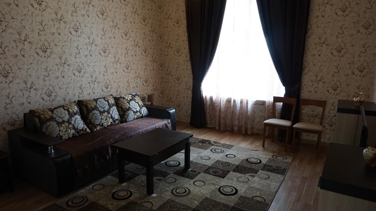 Hotel Happy Cat à Odessa Extérieur photo