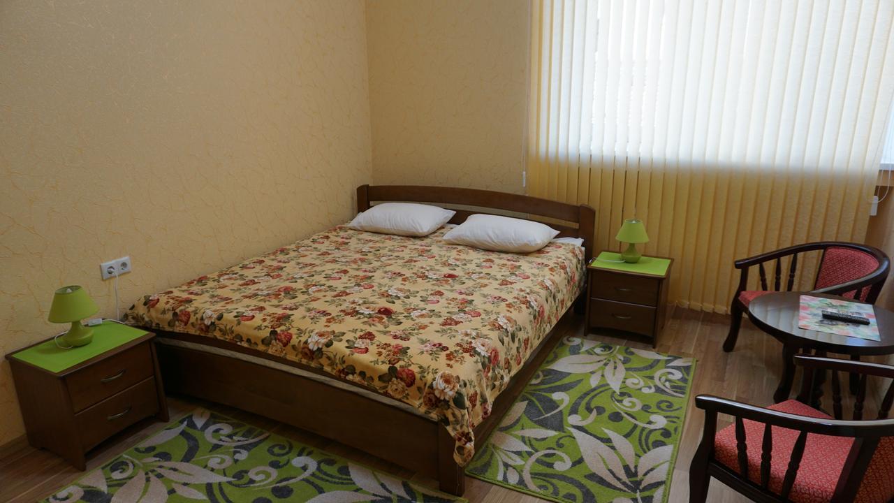 Hotel Happy Cat à Odessa Extérieur photo