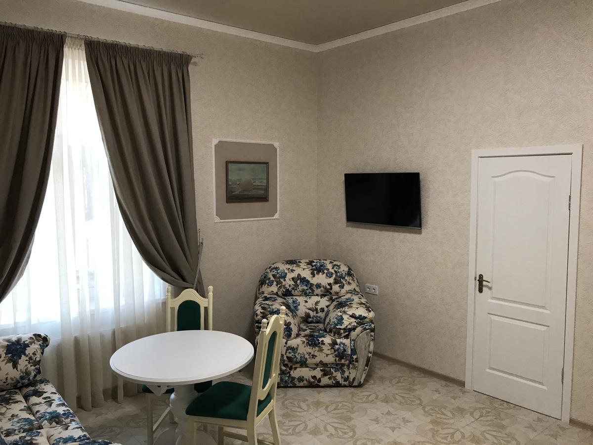Hotel Happy Cat à Odessa Extérieur photo